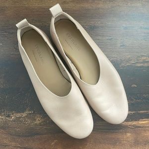 Everlane Ballet Flat in Tan